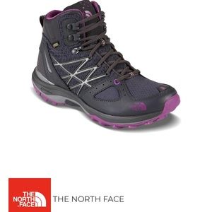 💜Women’s North Face Fastpack Hiking Boots